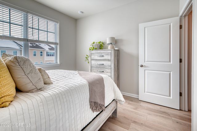 8 Laird Way, Wall, NJ 07753