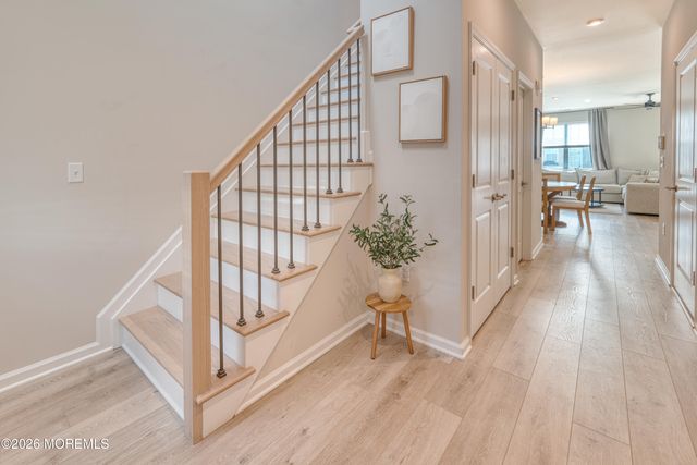 8 Laird Way, Wall, NJ 07753