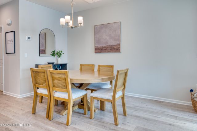 8 Laird Way, Wall, NJ 07753