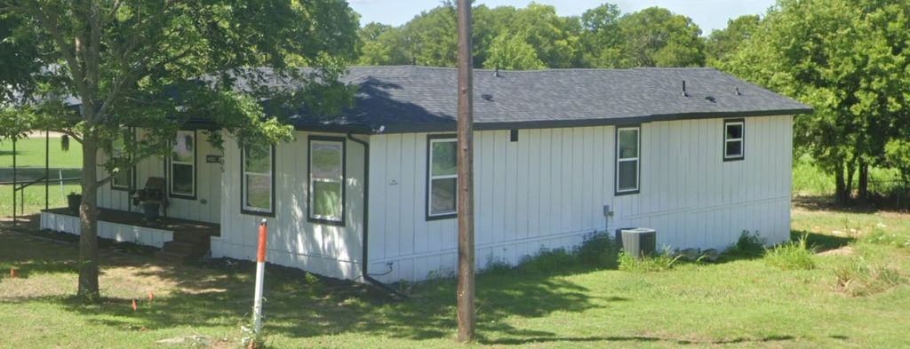 305 S Fm 1138, Nevada, TX 75173