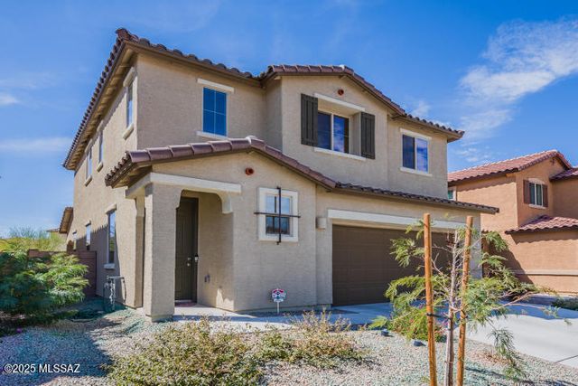 7992 S Dolphin Way, Tucson, AZ 85756