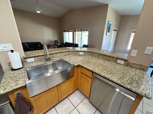 11626 E 35 St, Yuma, AZ 85367