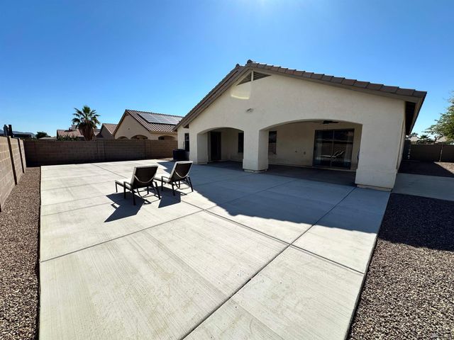 11626 E 35 St, Yuma, AZ 85367