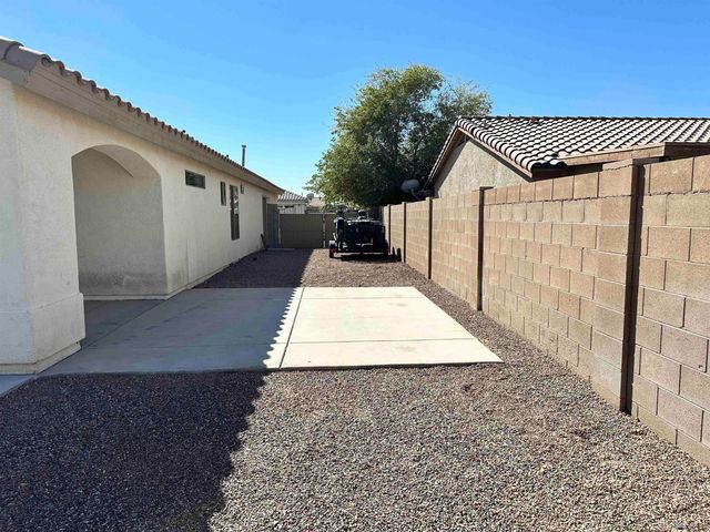 11626 E 35 St, Yuma, AZ 85367