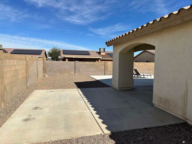 11626 E 35 St, Yuma, AZ 85367