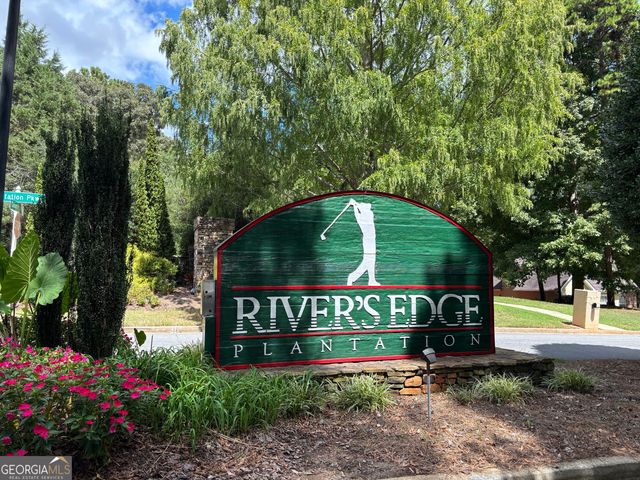 11943 Spring Lake Way, Fayetteville, GA 30215