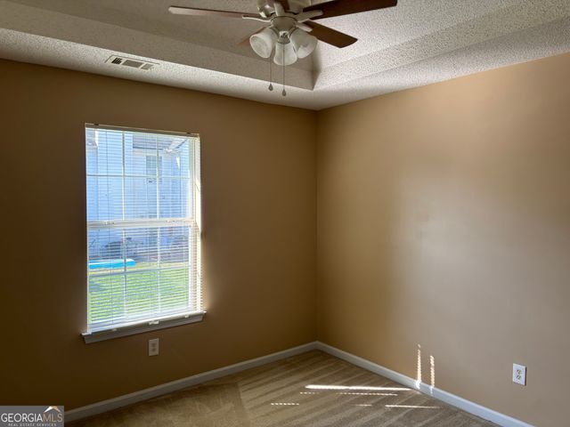 11943 Spring Lake Way, Fayetteville, GA 30215