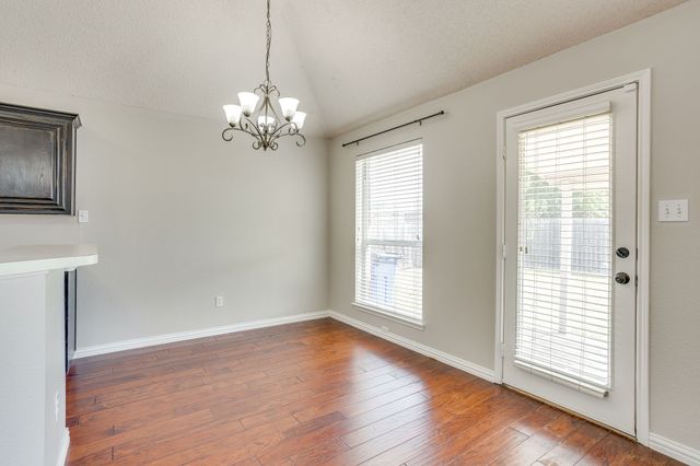 400 Bretts Way, Burleson, TX 76028