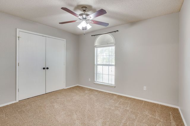 400 Bretts Way, Burleson, TX 76028