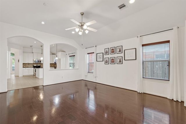 2912 Biscayne Springs Lane, Pearland, TX 77584