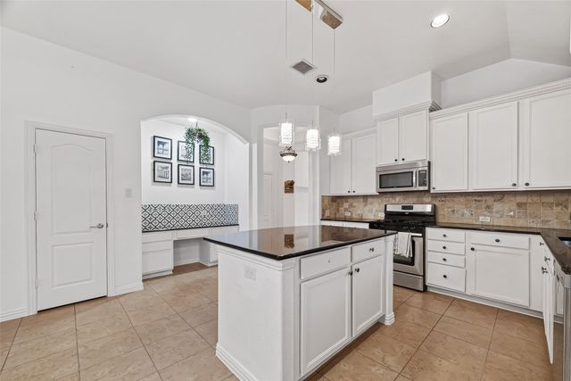 2912 Biscayne Springs Lane, Pearland, TX 77584