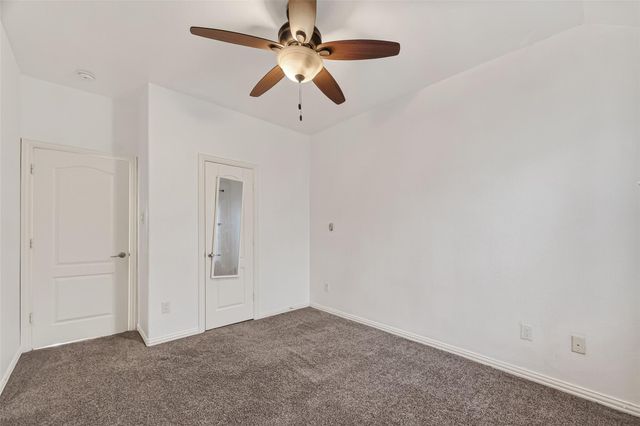 2912 Biscayne Springs Lane, Pearland, TX 77584