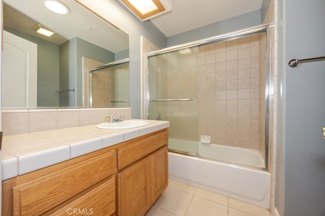 7084 Aster, Oak Hills, CA 92344