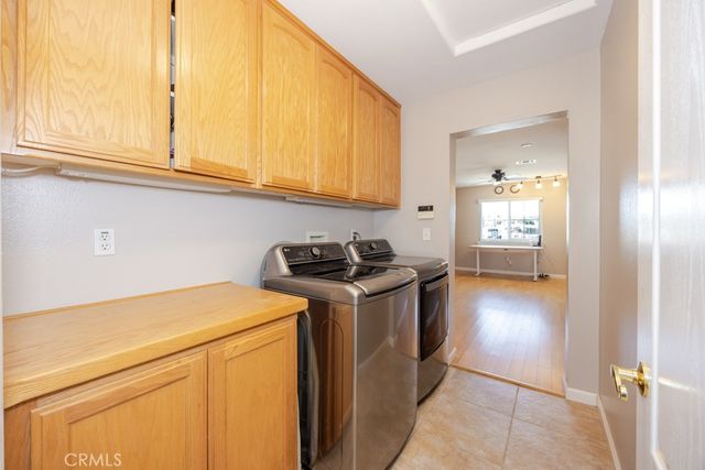 7084 Aster, Oak Hills, CA 92344