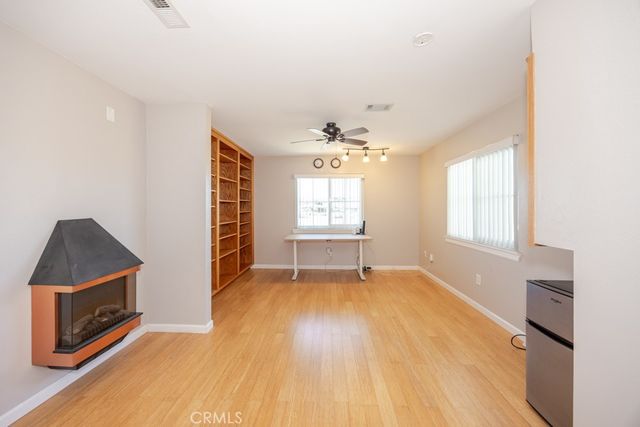 7084 Aster, Oak Hills, CA 92344