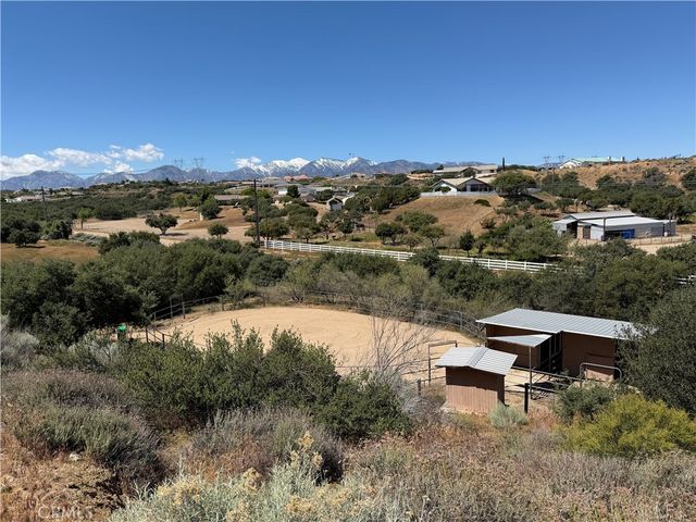 7084 Aster, Oak Hills, CA 92344