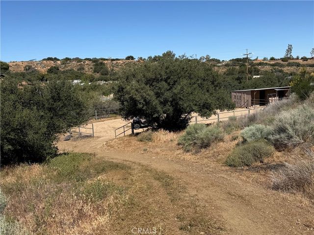 7084 Aster, Oak Hills, CA 92344
