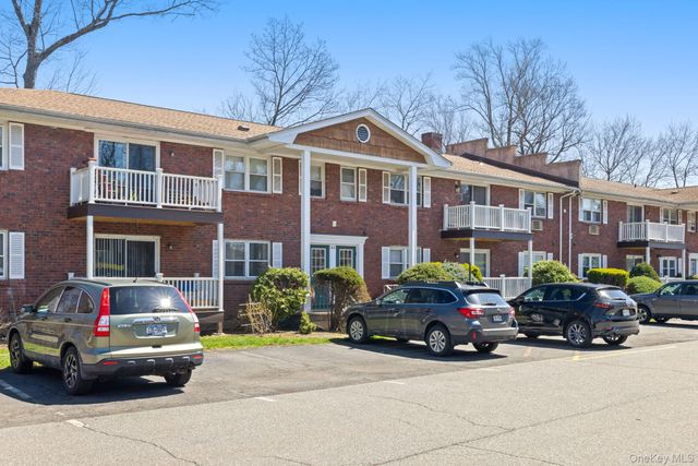 84 Demarest Avenue 11, West Nyack, NY 10994