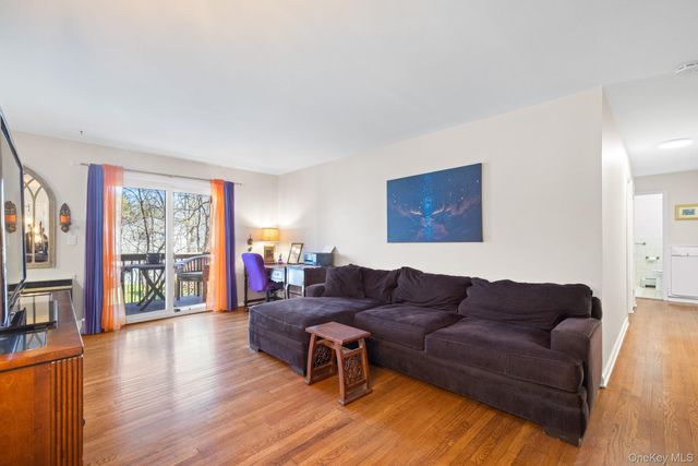 84 Demarest Avenue 11, West Nyack, NY 10994