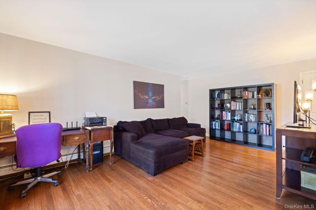 84 Demarest Avenue 11, West Nyack, NY 10994