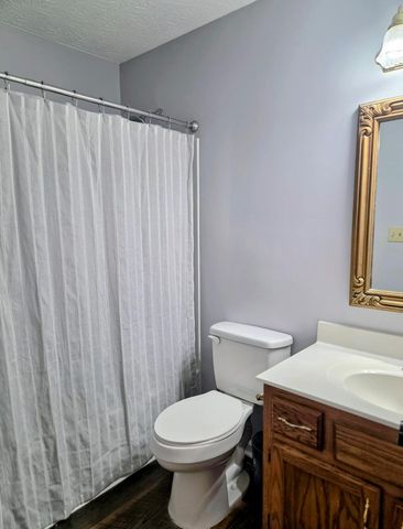 105 Berkley Lane, Frankfort, KY 40601