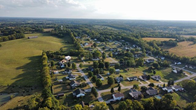 105 Berkley Lane, Frankfort, KY 40601