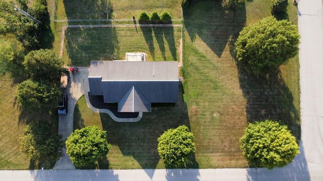 105 Berkley Lane, Frankfort, KY 40601