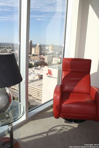 610 E Market St Unit 2601, San Antonio, TX 78205