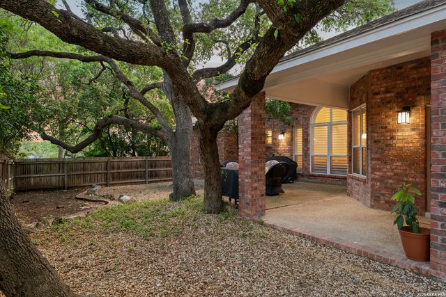 18211 SUMMER SPRINGS ST, San Antonio, TX 78259