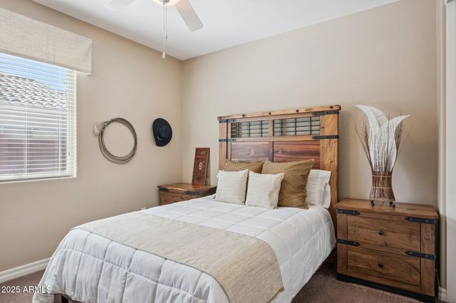 401 W BASSWOOD Avenue, San Tan Valley, AZ 85140