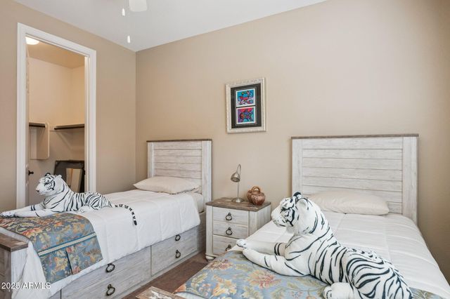 401 W BASSWOOD Avenue, San Tan Valley, AZ 85140