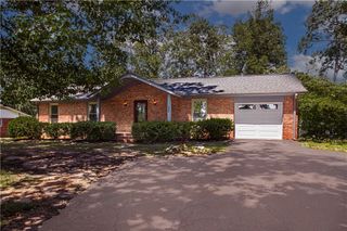 120 Pineview Drive, Easley, SC 29642