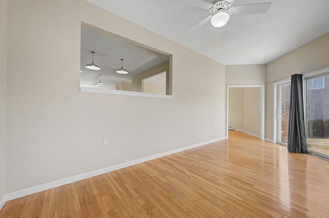 6 General Court 6, Grantham, NH 03753