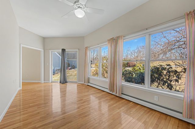 6 General Court 6, Grantham, NH 03753