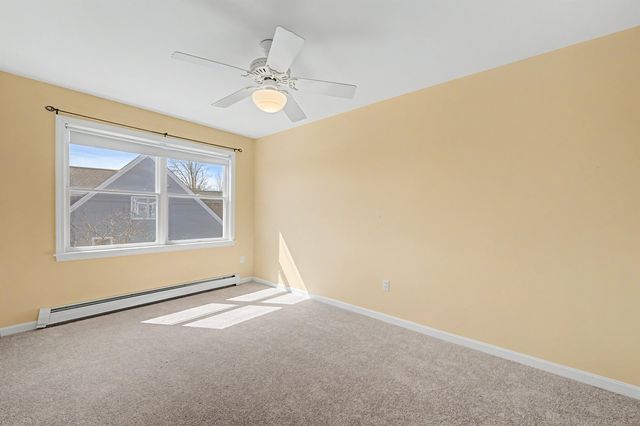 6 General Court 6, Grantham, NH 03753