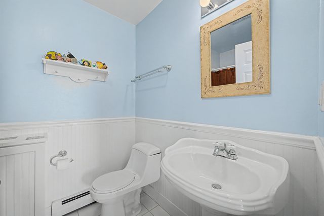 6 General Court 6, Grantham, NH 03753