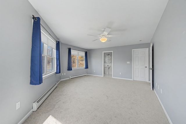 6 General Court 6, Grantham, NH 03753