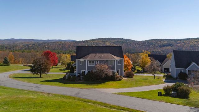 6 General Court 6, Grantham, NH 03753