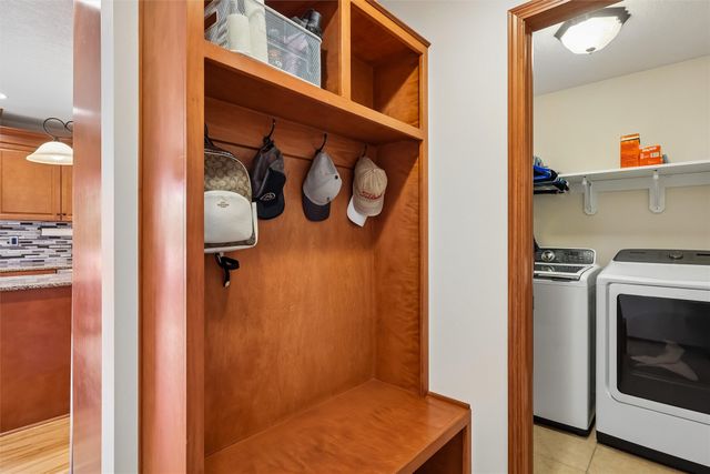 4221 SW Camden Ridge Drive, Ankeny, IA 50023