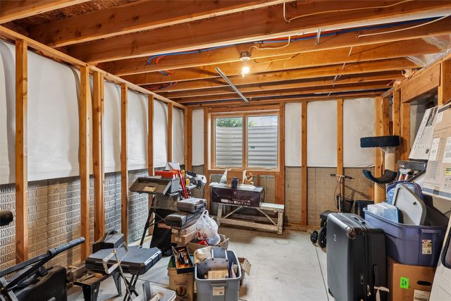 4221 SW Camden Ridge Drive, Ankeny, IA 50023