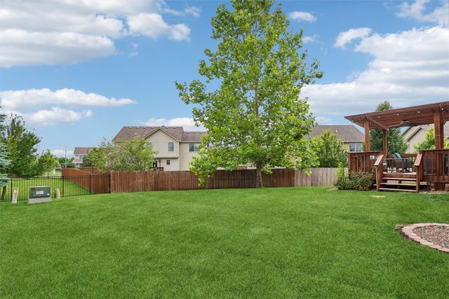 4221 SW Camden Ridge Drive, Ankeny, IA 50023