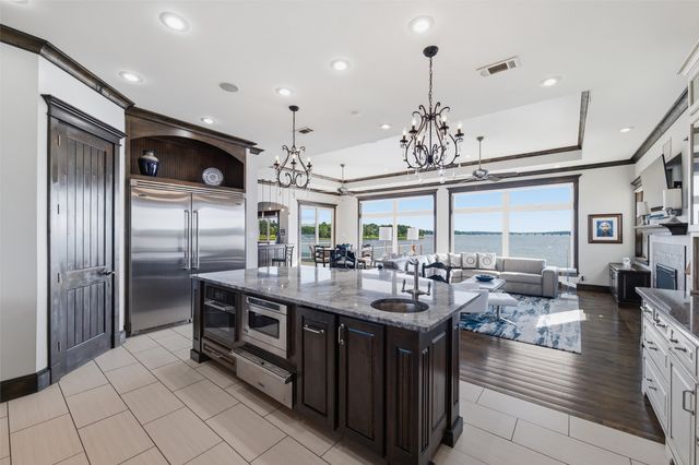 160 Surls Drive, Mabank, TX 75156