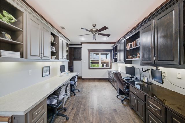 160 Surls Drive, Mabank, TX 75156