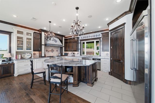 160 Surls Drive, Mabank, TX 75156