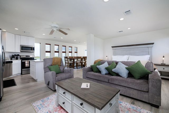 3120 Hwy 87, Crystal Beach, TX 77650