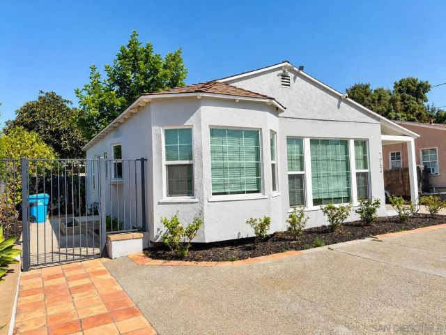 7054-56 Amherst St, San Diego, CA 92115