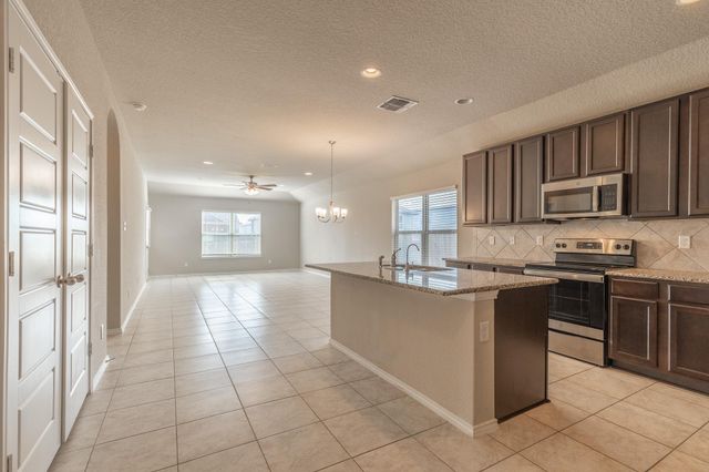 3632 Space Cloud DR, New Braunfels, TX 78130