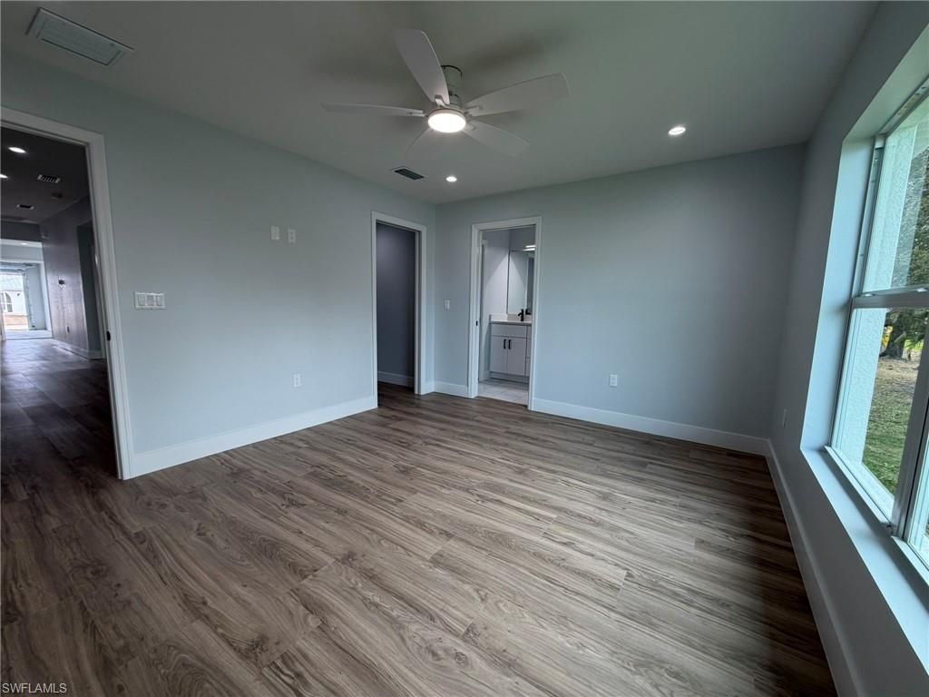 Image 17 of property listing at 1148 SW 47th TER, Cape Coral, FL 33914