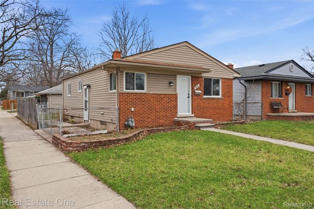 5416 JACKSON Street, Dearborn Heights, MI 48125