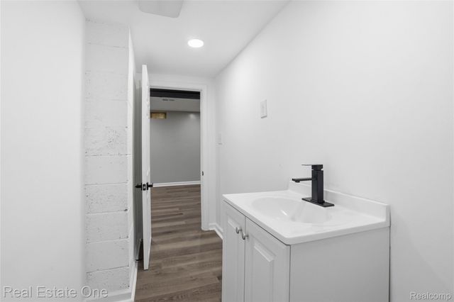 5416 JACKSON Street, Dearborn Heights, MI 48125